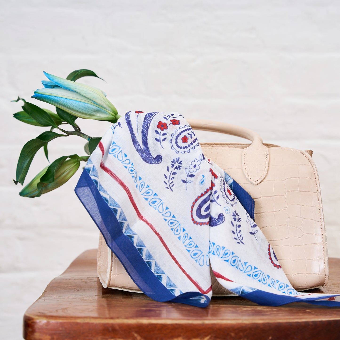 Blue Paisley Cotton Bandana Scarf – Square Cotton Scarf (70 × 70 cm)