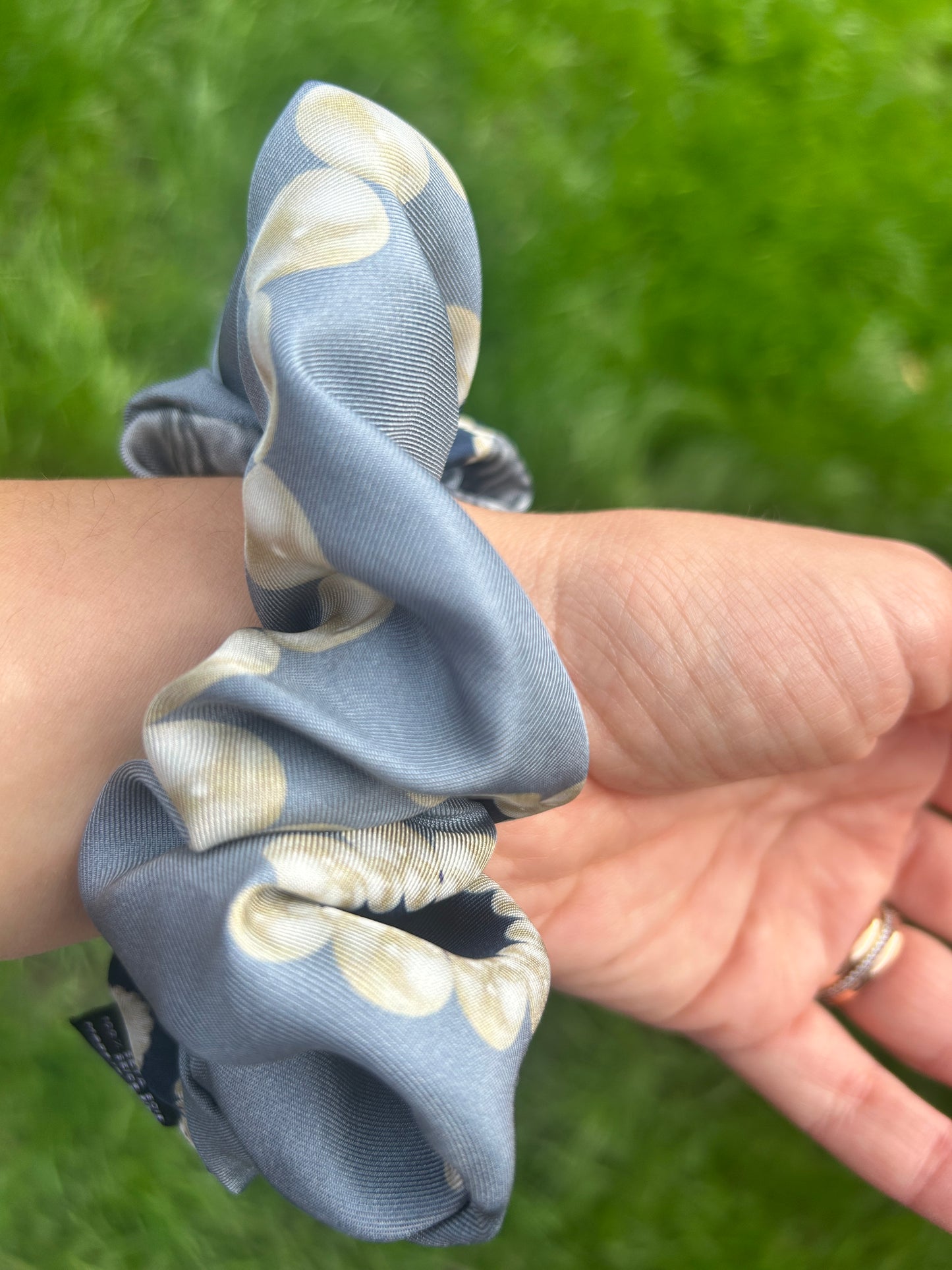 Pearl Whisper Scrunchie