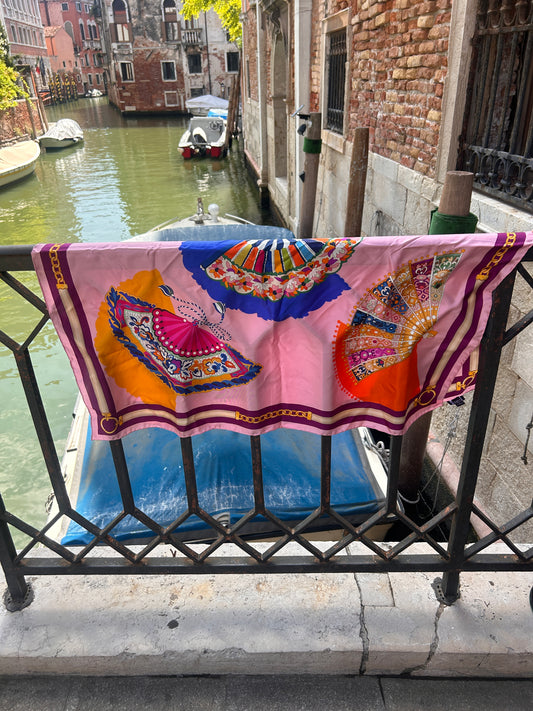 VENTAGLIO ROSA – ITALIAN SILK SQUARE SCARF.