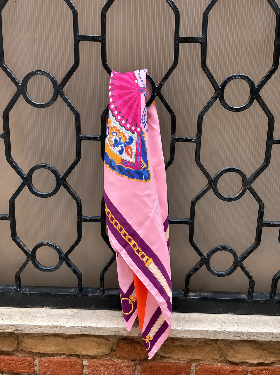 VENTAGLIO ROSA – ITALIAN SILK SQUARE SCARF 